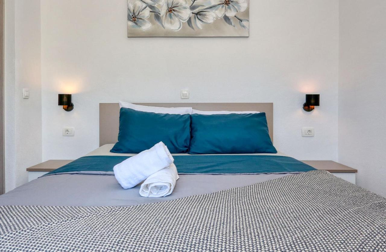 Apartment Zanic Zara Esterno foto